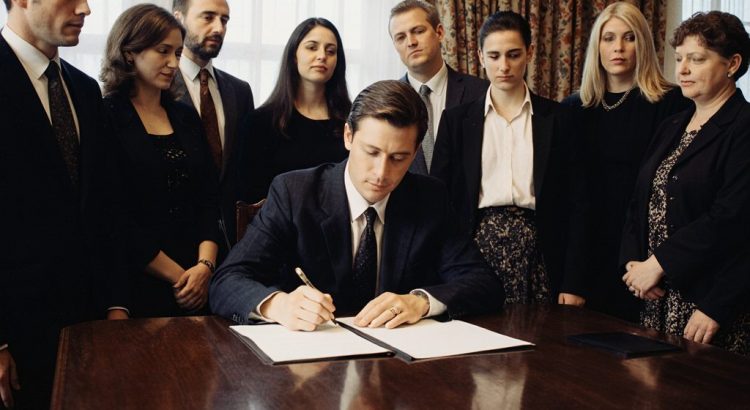 Как связаться с частными кредиторами в Донецке? Адреса и телефоны частных инвесторов